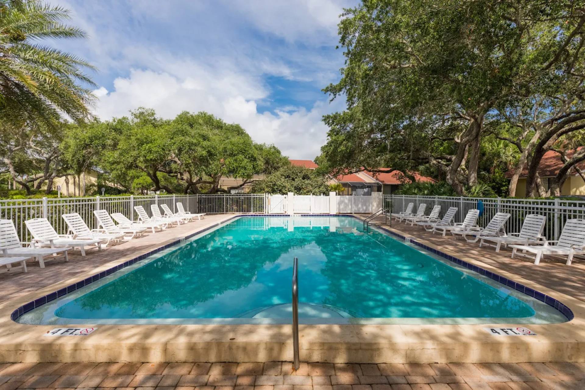 St Augustine Beach Tennis Resort
